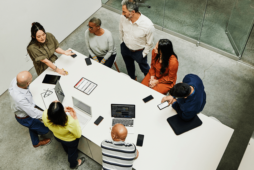 Expert mentor reviewing a learner project